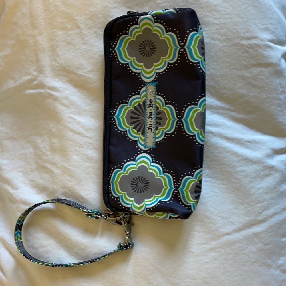 Ju-ju-be small wristlet